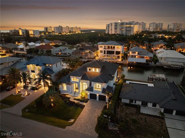 279 HERON AVE, Naples, FL 34108