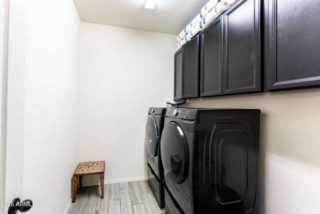 2759 W Apollo Road, Phoenix, AZ 85041