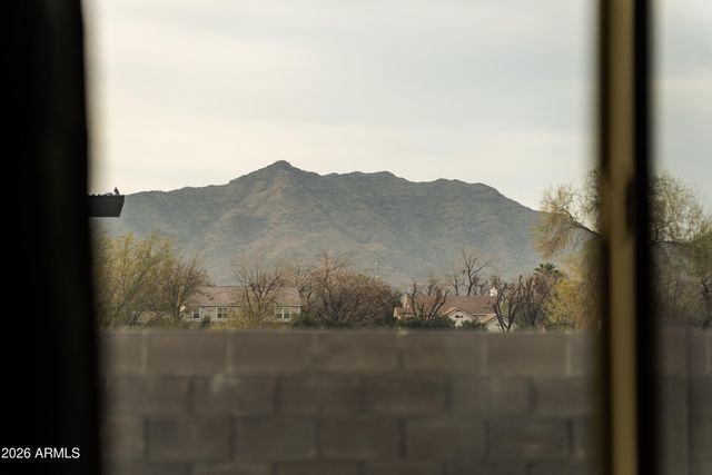 2759 W Apollo Road, Phoenix, AZ 85041