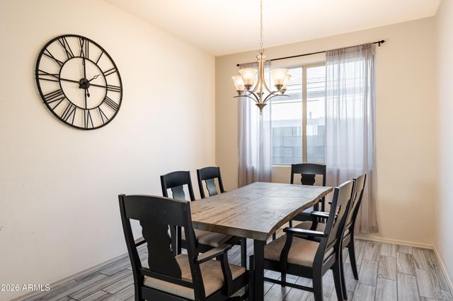 2759 W Apollo Road, Phoenix, AZ 85041