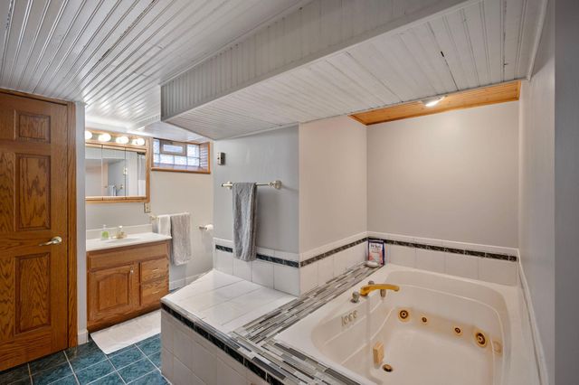 15831 Eland Street NW, Anoka, MN 55303