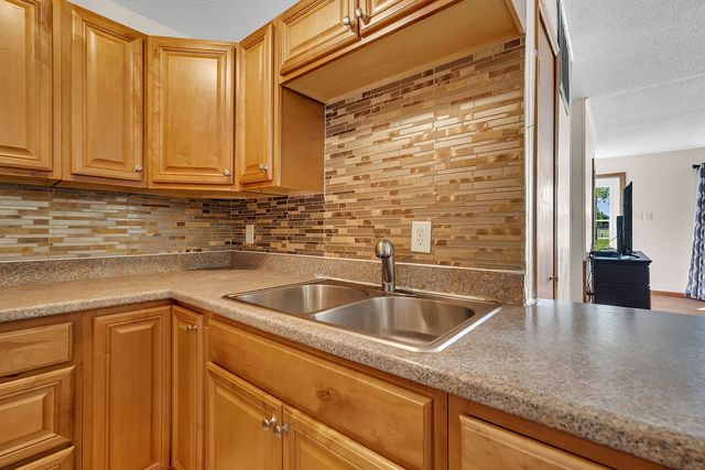 511 S Kankakee Street, Godley, IL 60407