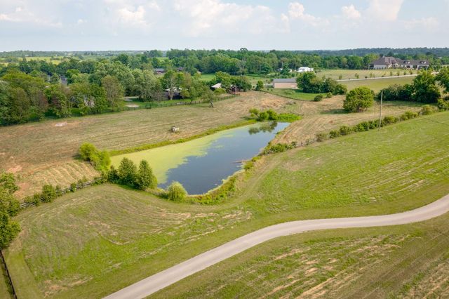 2450 Vince Road, Nicholasville, KY 40356