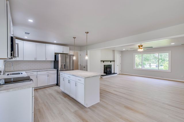 2450 Vince Road, Nicholasville, KY 40356