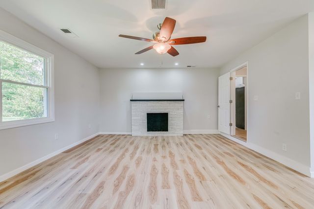 2450 Vince Road, Nicholasville, KY 40356