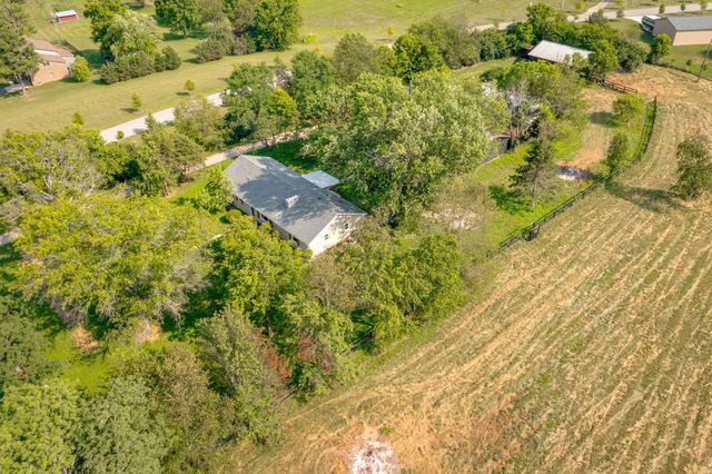 2450 Vince Road, Nicholasville, KY 40356