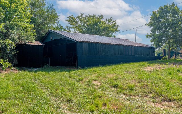 2450 Vince Road, Nicholasville, KY 40356