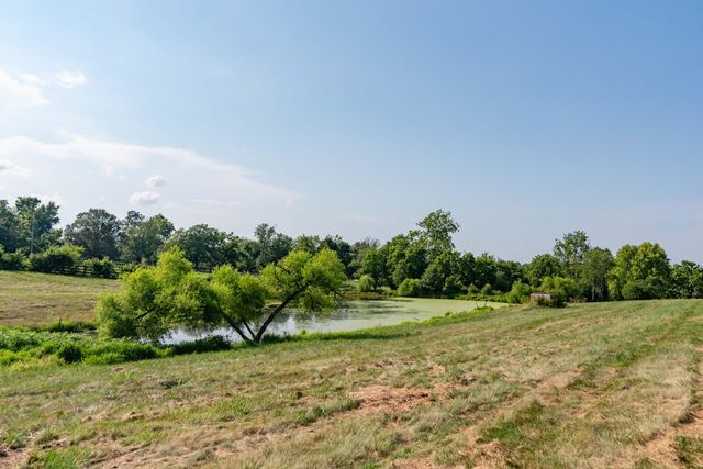 2450 Vince Road, Nicholasville, KY 40356