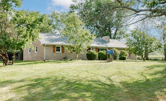 2450 Vince Road, Nicholasville, KY 40356