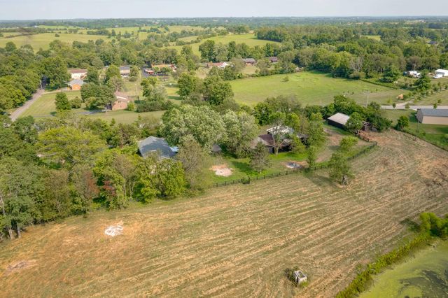 2450 Vince Road, Nicholasville, KY 40356