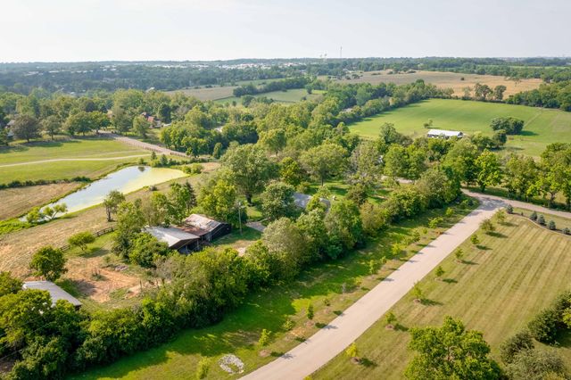 2450 Vince Road, Nicholasville, KY 40356