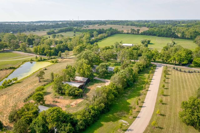 2450 Vince Road, Nicholasville, KY 40356