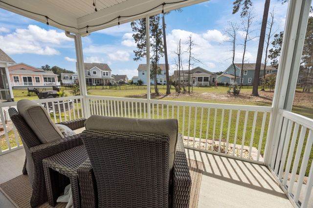 152 Calm Water Way, Summerville, SC 29486