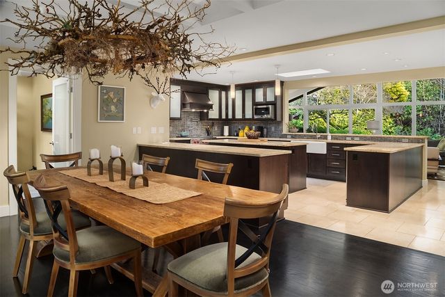 11029 Totem Pole Lane, Woodway, WA 98020