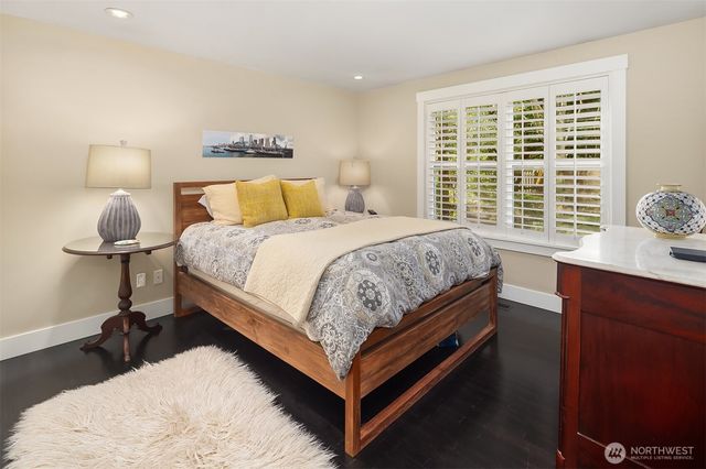 11029 Totem Pole Lane, Woodway, WA 98020