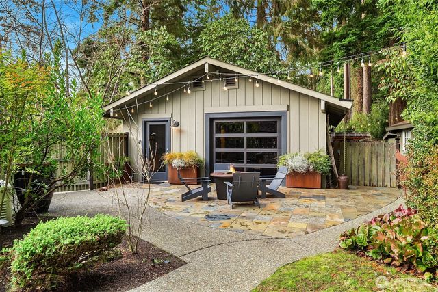 11029 Totem Pole Lane, Woodway, WA 98020