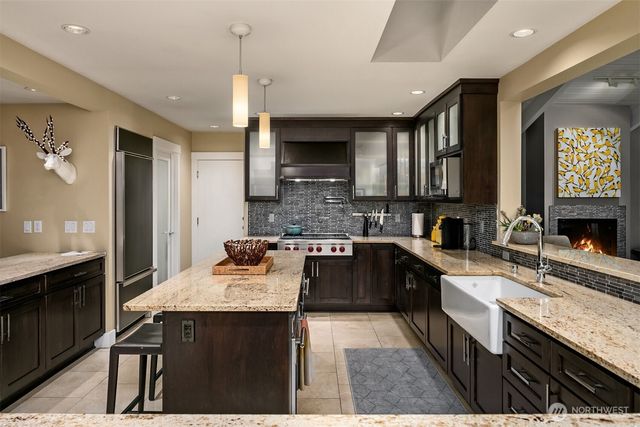 11029 Totem Pole Lane, Woodway, WA 98020