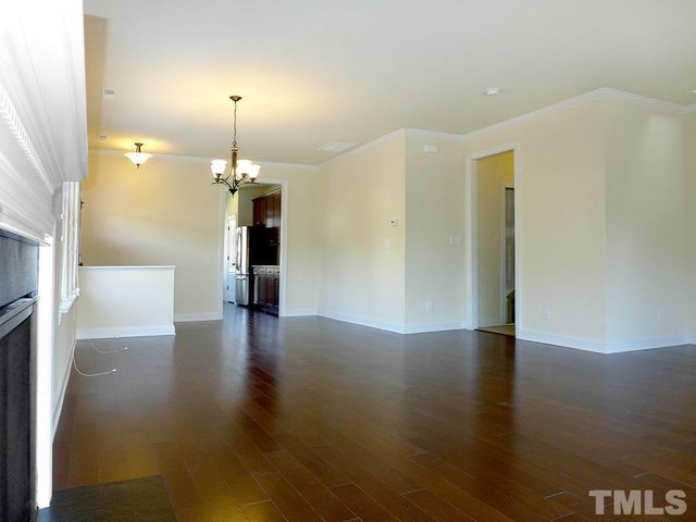112 Bella Drive, Chapel Hill, NC 27516