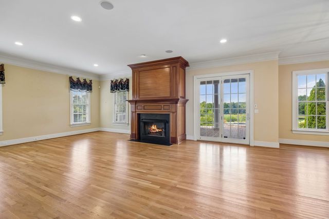 2420 Hidden River Ln, Franklin, TN 37069