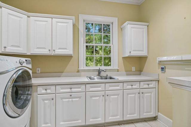 2420 Hidden River Ln, Franklin, TN 37069