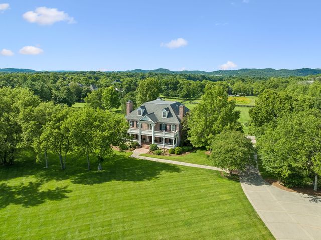 2420 Hidden River Ln, Franklin, TN 37069