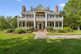 2420 Hidden River Ln, Franklin, TN 37069