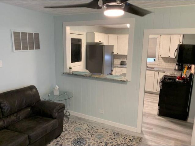 207 COMANCHE Street, Council Bluffs, IA 51501