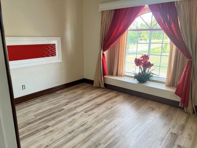 3480 45th Avenue, Naples, FL 34120