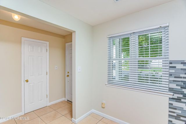 65 County Road 71, Cliffwood, NJ 07721