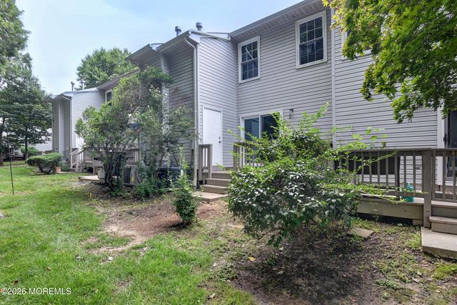65 County Road 71, Cliffwood, NJ 07721