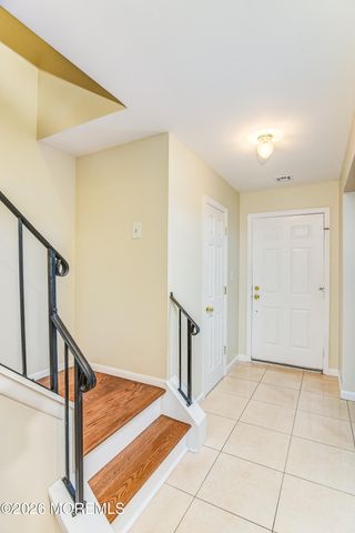 65 County Road 71, Cliffwood, NJ 07721