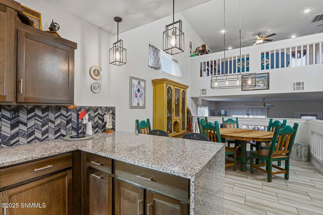 576 La Entrada Circle, Sunland Park, NM 88063