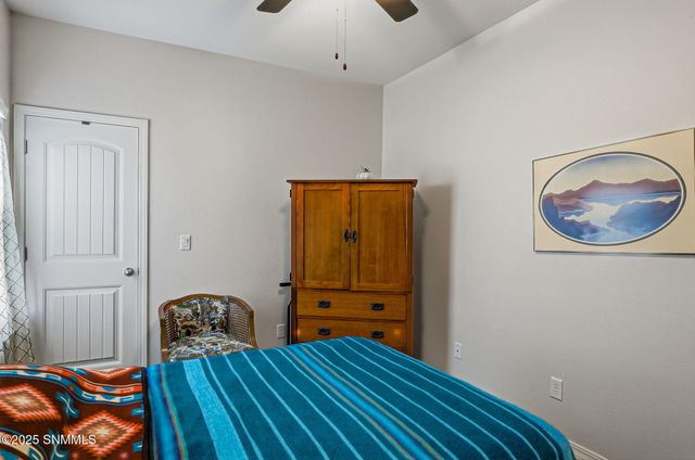 576 La Entrada Circle, Sunland Park, NM 88063