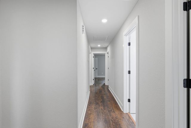 6814 Greenhurst Street, Houston, TX 77091