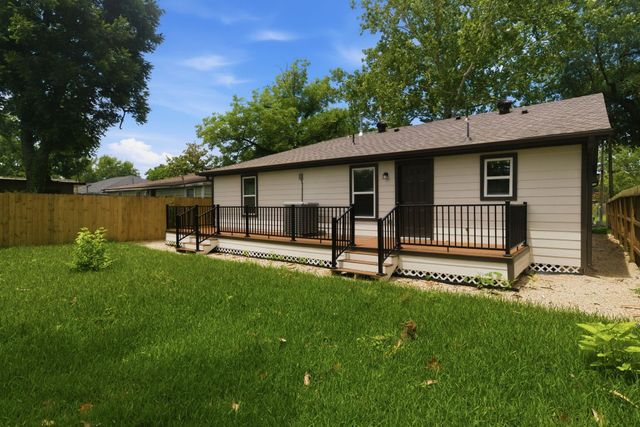 6814 Greenhurst Street, Houston, TX 77091