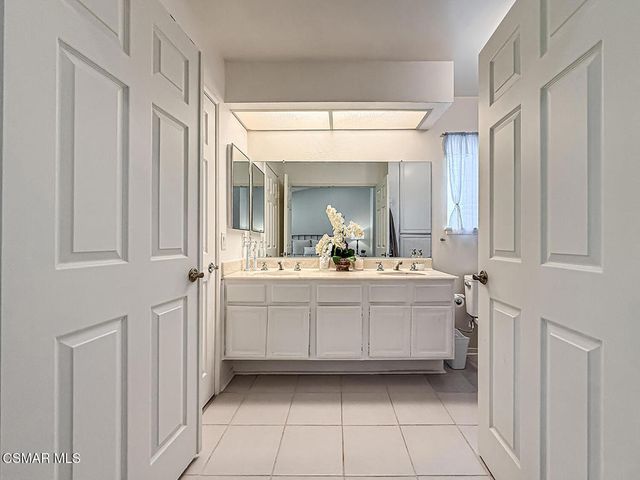 221 Hazelridge Court, Simi Valley, CA 93065