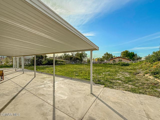 221 Hazelridge Court, Simi Valley, CA 93065