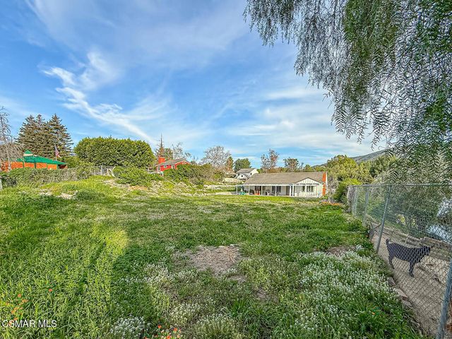 221 Hazelridge Court, Simi Valley, CA 93065