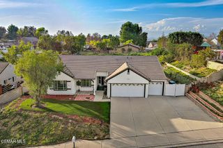 221 Hazelridge Court, Simi Valley, CA 93065