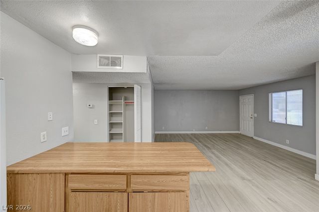 1305 Kari Lee Court A, Las Vegas, NV 89146