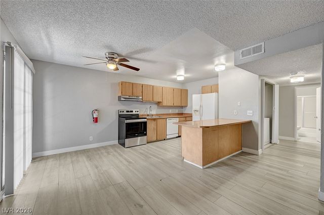 1305 Kari Lee Court A, Las Vegas, NV 89146