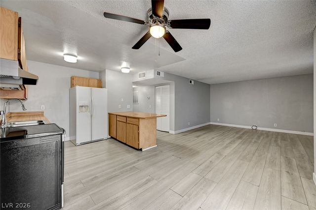 1305 Kari Lee Court A, Las Vegas, NV 89146