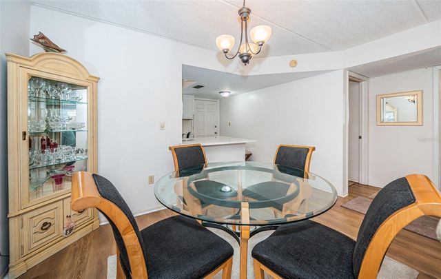 920 VIRGINIA STREET 302, Dunedin, FL 34698