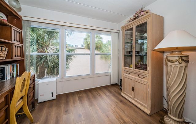 920 VIRGINIA STREET 302, Dunedin, FL 34698