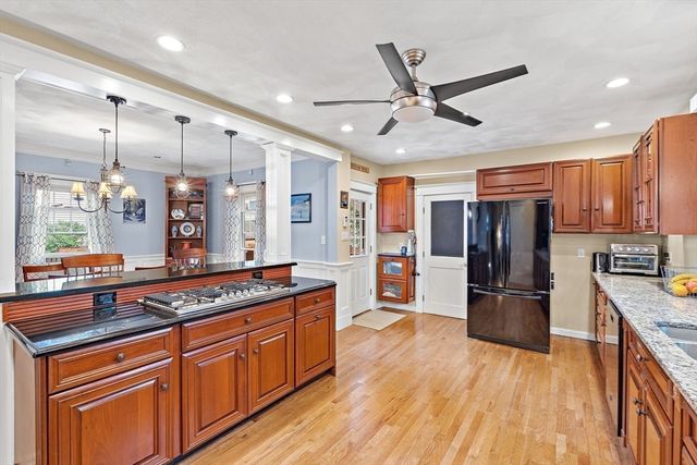 14 Wareham, Medford, MA 02155