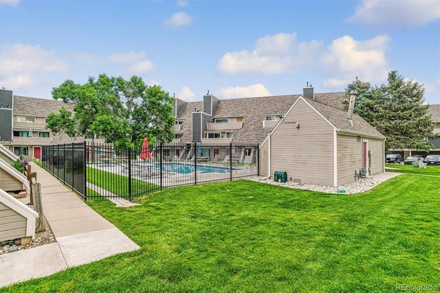 5250 S Huron Way 2-310, Littleton, CO 80120