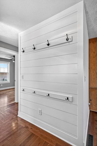 6307 W Cottonwood Road, Springfield, MO 65802