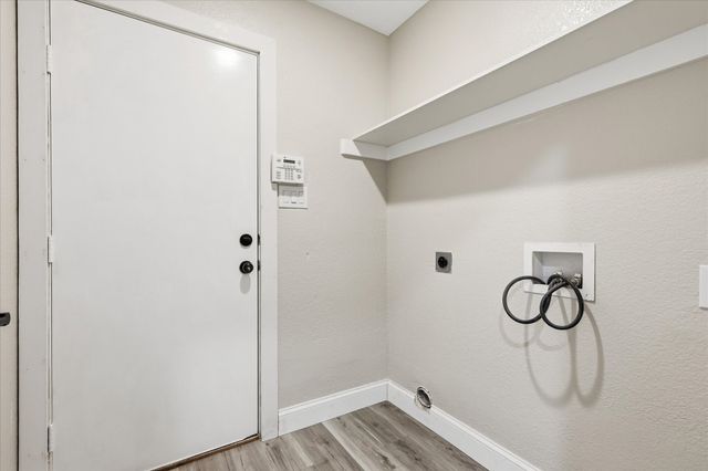 1220 Cedarcrest Drive, Mesquite, TX 75149