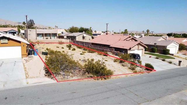 16 Hermano Way, Desert Hot Springs, CA 92240