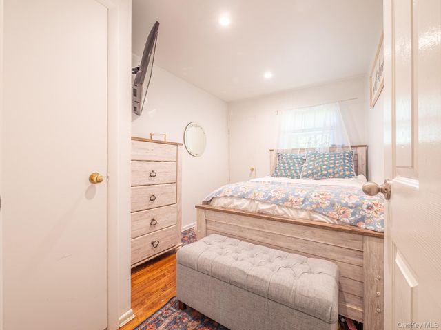 763 Pat Drive, West Islip, NY 11795